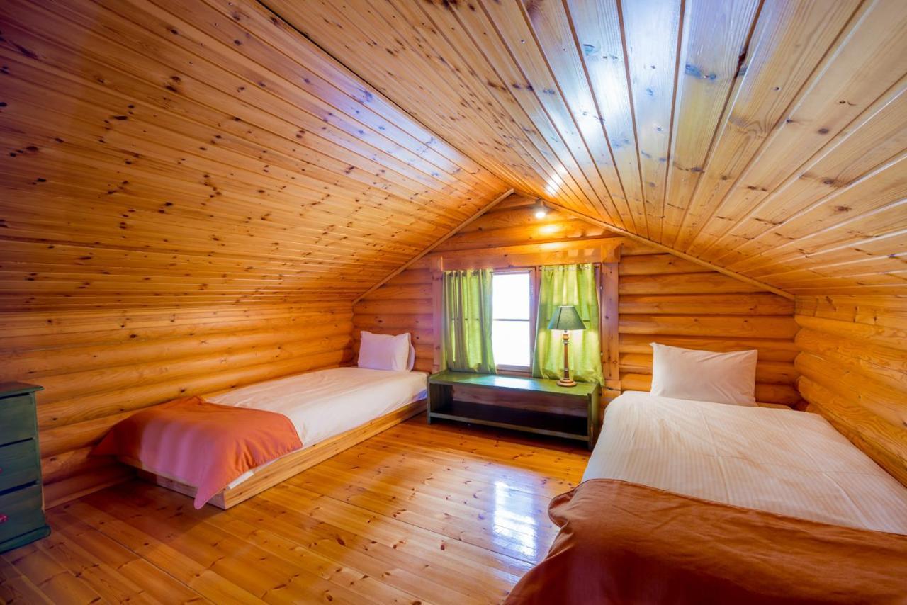 Elatos Resort & Health Club Eptálofos エクステリア 写真